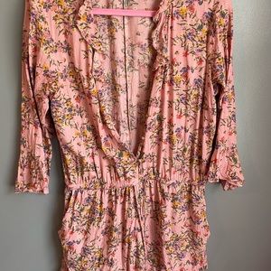 Jessica Simpson Floral short Romer!! XL! Worn once! Like new!